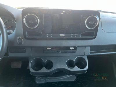 2021 Dynamax isata 3 - Photo 14