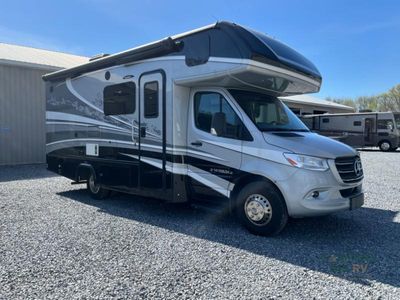 2021 Dynamax isata 3 - Photo 2
