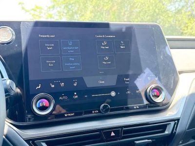 2026 Lexus TX — photo 32 view