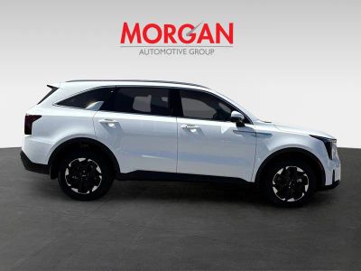 2026 Kia Sorento — engine compartment view