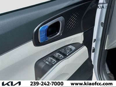 2026 Kia Sorento — photo 20 view