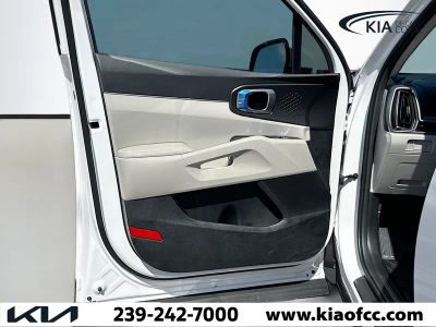 2026 Kia Sorento — photo 19 view