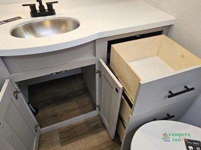 2026 Alliance RV Delta — photo 44 view