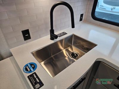 2026 Alliance RV Delta — photo 11 view