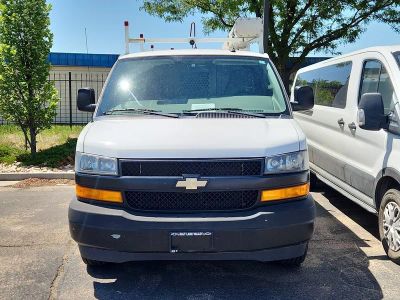 2019 Chevrolet Express 2500 — side profile view