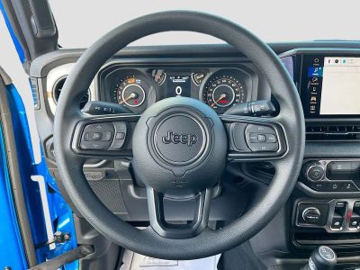 2026 Jeep Wrangler — photo 11 view