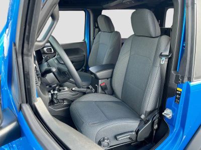 2026 Jeep Wrangler — photo 19 view