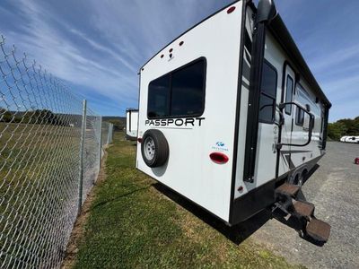 2022 Keystone RV Passport SL - Photo 4