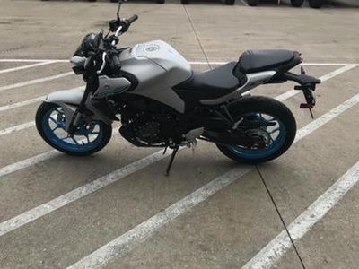 2025 Yamaha MT-03 - Photo 8