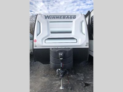 2022 Winnebago Industries Towables Micro Minnie - Photo 3