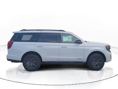 2025 Ford Expedition — interior view