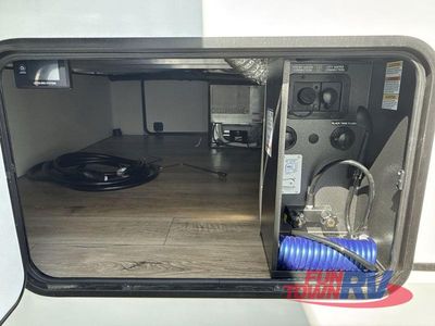 2025 Forest River RV Sabre - Photo 13