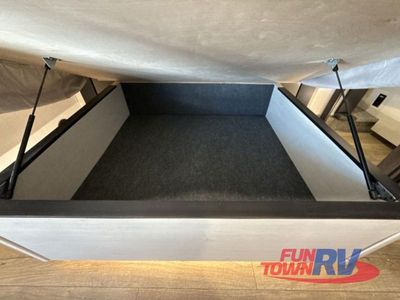 2025 Forest River RV Sabre - Photo 48