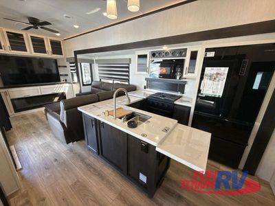 2025 Forest River RV Sabre - Photo 4