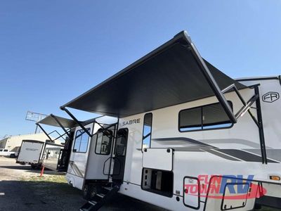 2025 Forest River RV Sabre - Photo 15