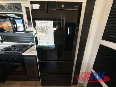 2025 Forest River RV Sabre - Photo 28