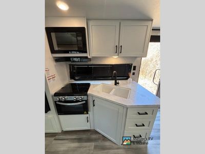 2025 Jayco Jay Flight - Photo 6