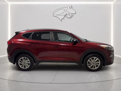 2017 Hyundai Tucson — interior view