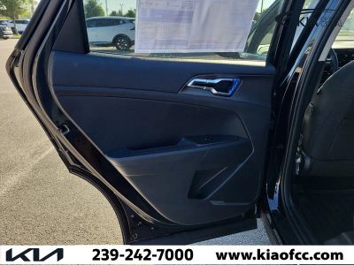 2026 Kia Sportage — photo 13 view