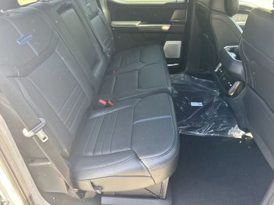 2026 Ford F-350SD - Photo 15