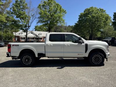 2026 Ford F-350SD - Photo 8