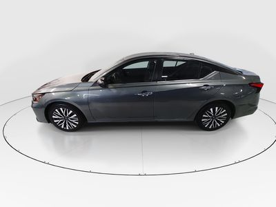 2025 Nissan Altima - Photo 4