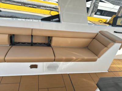 2024 Aviara AV40 Outboard - Photo 13