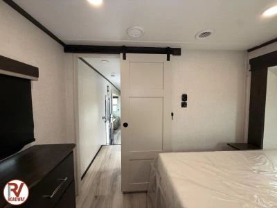 2026 Keystone RV Alpine Avalanche Edition - Photo 32