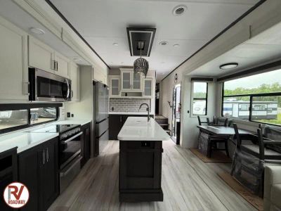 2026 Keystone RV Alpine Avalanche Edition - Photo 14