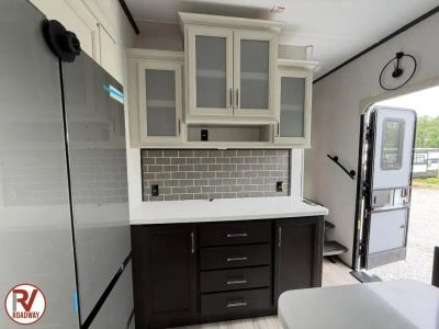 2026 Keystone RV Alpine Avalanche Edition - Photo 16