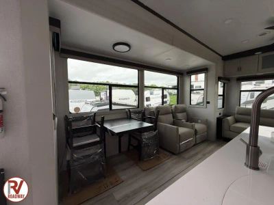 2026 Keystone RV Alpine Avalanche Edition - Photo 11