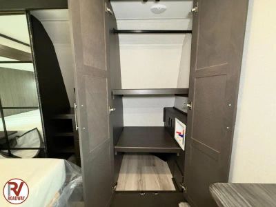 2026 Keystone RV Alpine Avalanche Edition - Photo 31