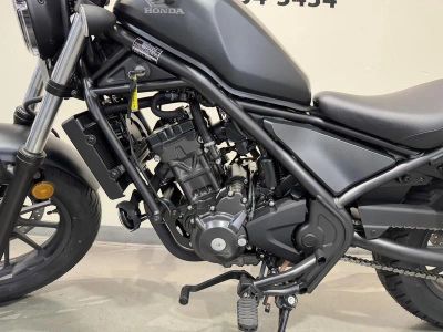 2025 Honda Rebel 300 - Photo 11