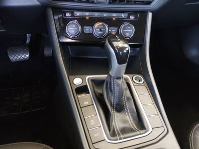 2024 Volkswagen Jetta - Photo 22