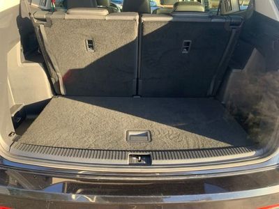 2025 Volkswagen Atlas 2.0T SE W/Technology — photo 24 view