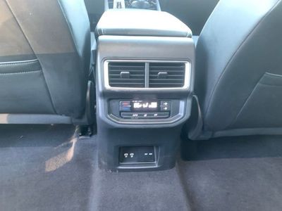 2025 Volkswagen Atlas 2.0T SE W/Technology — photo 22 view