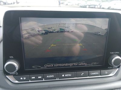 2025 Nissan Rogue — photo 16 view