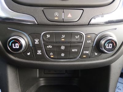 2024 Chevrolet Equinox — photo 18 view