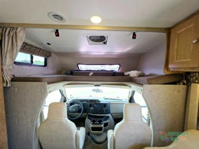 2020 Coachmen RV Leprechaun — photo 21 view