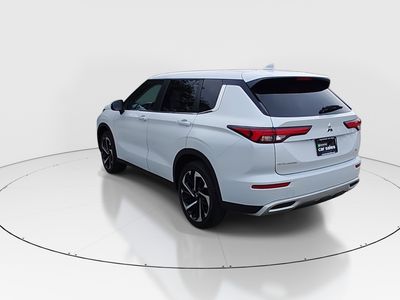2024 Mitsubishi Outlander - Photo 5