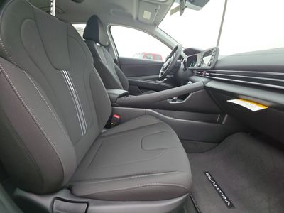 2026 Hyundai Elantra Hybrid - Photo 15