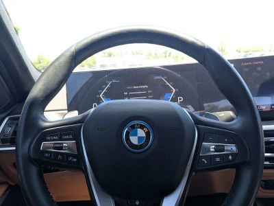 2024 BMW 3 Series — photo 19 view