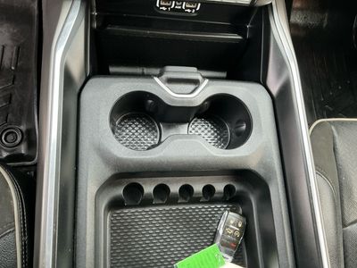 2022 Ram 2500 — photo 12 view