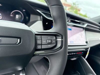 2026 Jeep Cherokee — photo 15 view