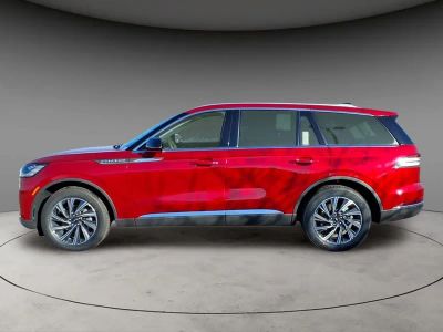 2026 Lincoln Nautilus — side profile view