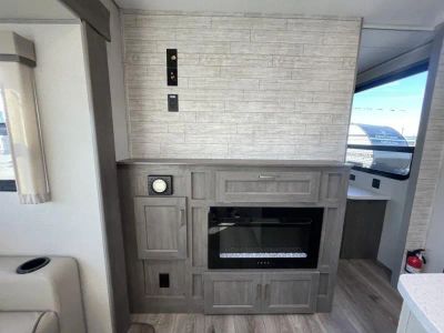 2026 Coachmen RV Catalina Legacy Edition - Photo 31