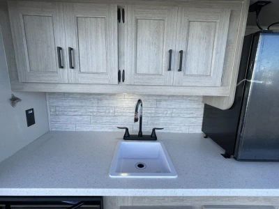 2026 Coachmen RV Catalina Legacy Edition - Photo 4