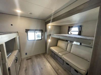 2026 Coachmen RV Catalina Legacy Edition - Photo 24