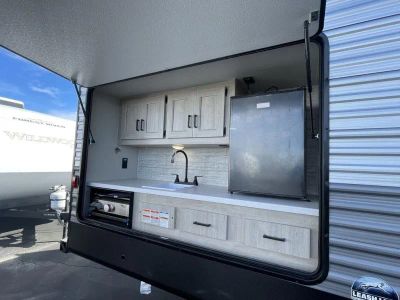 2026 Coachmen RV Catalina Legacy Edition - Photo 5