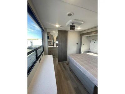 2026 Coachmen RV Catalina Legacy Edition - Photo 47